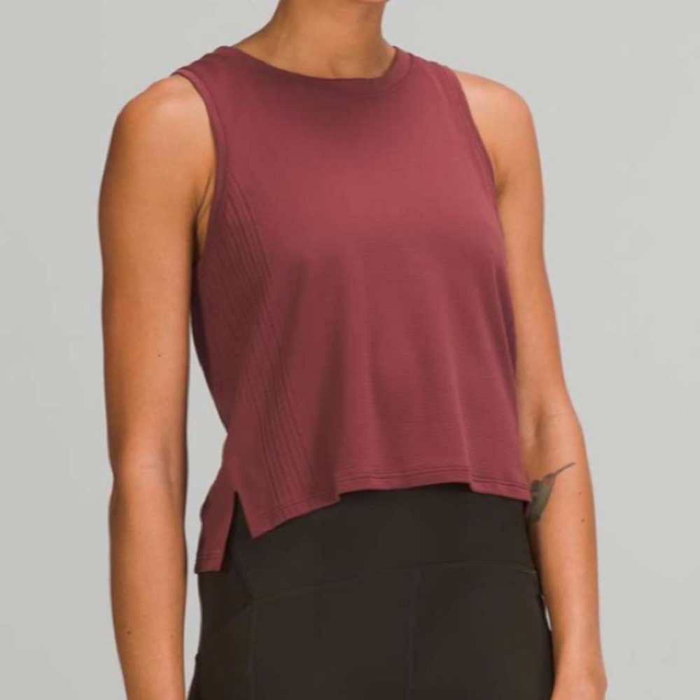 Lululemon cropped jersey tank top